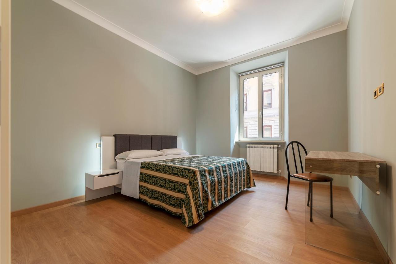 Termini Station Elegant And Roomy Apartment Roma Esterno foto