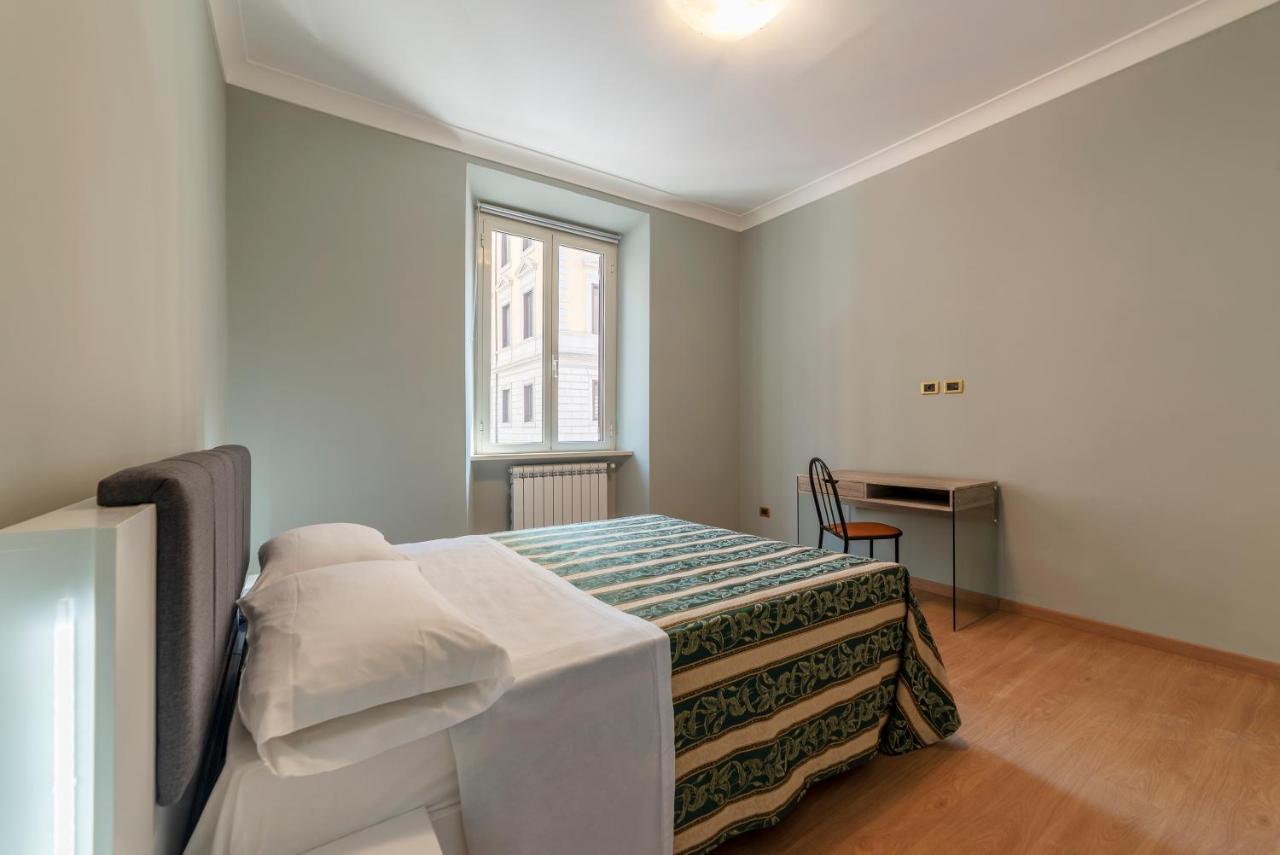 Termini Station Elegant And Roomy Apartment Roma Esterno foto